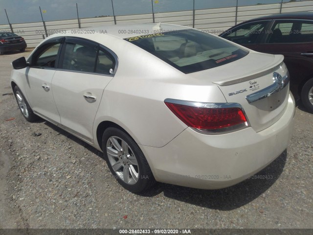 Photo 2 VIN: 1G4GC5GC8BF210568 - BUICK LACROSSE 