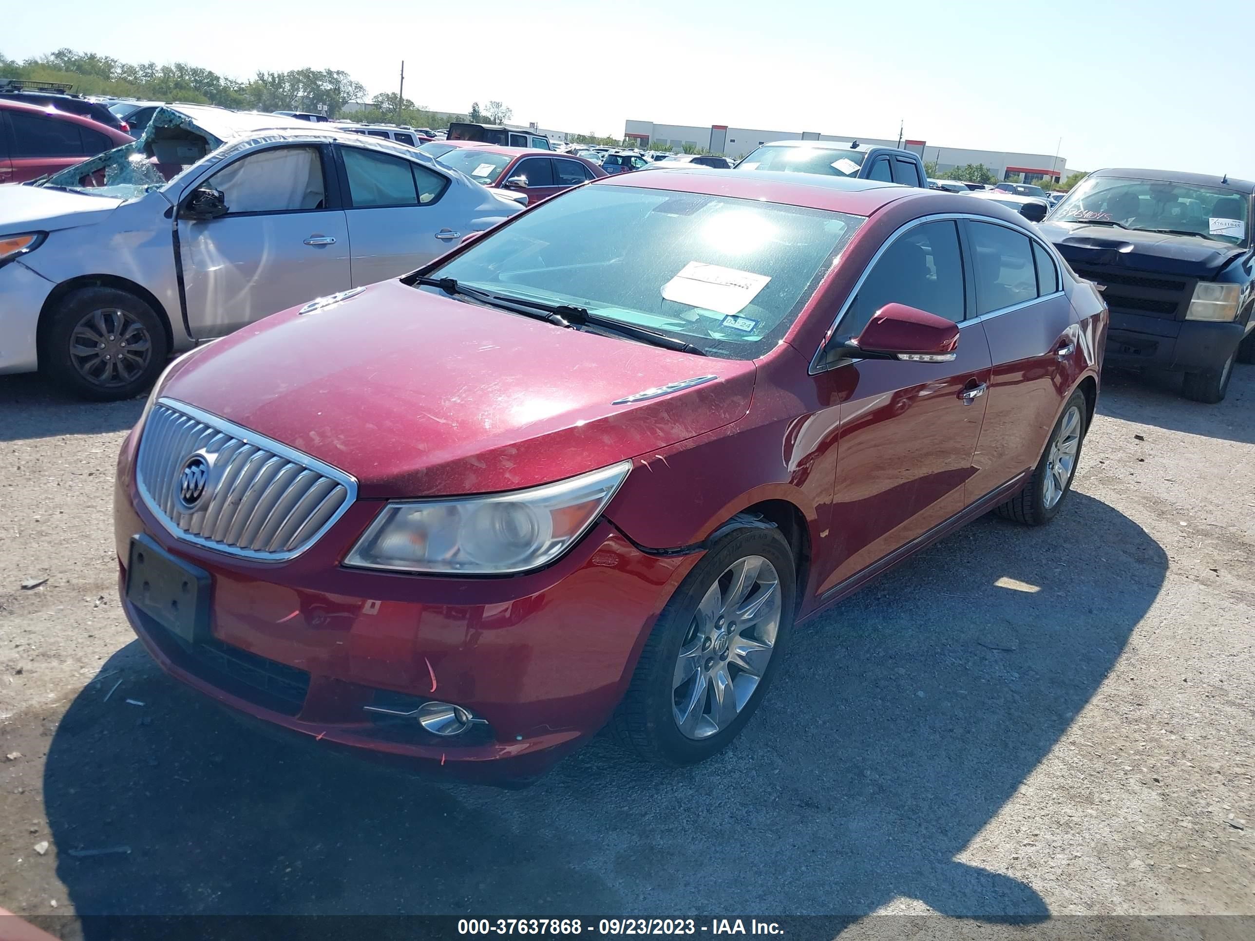 Photo 1 VIN: 1G4GC5GD0BF134756 - BUICK LACROSSE 