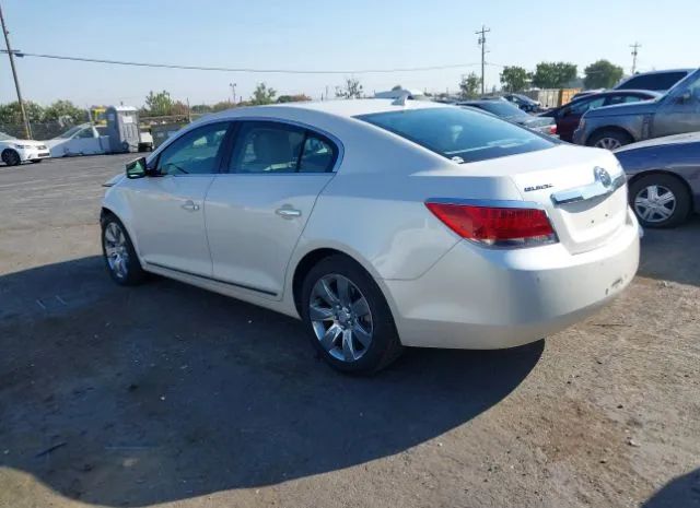 Photo 2 VIN: 1G4GC5GD3BF326804 - BUICK LACROSSE 