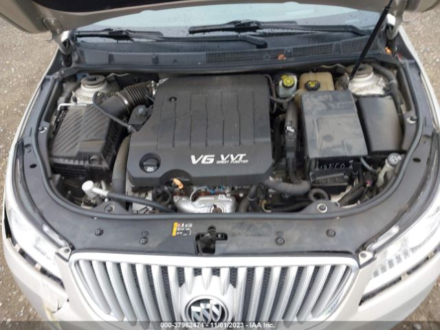 Photo 9 VIN: 1G4GC5GD3BF368048 - BUICK LACROSSE 