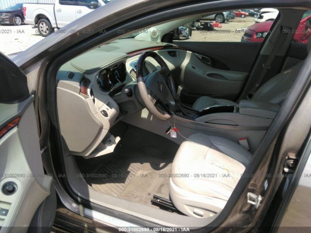 Photo 4 VIN: 1G4GC5GG5AF268378 - BUICK LACROSSE 