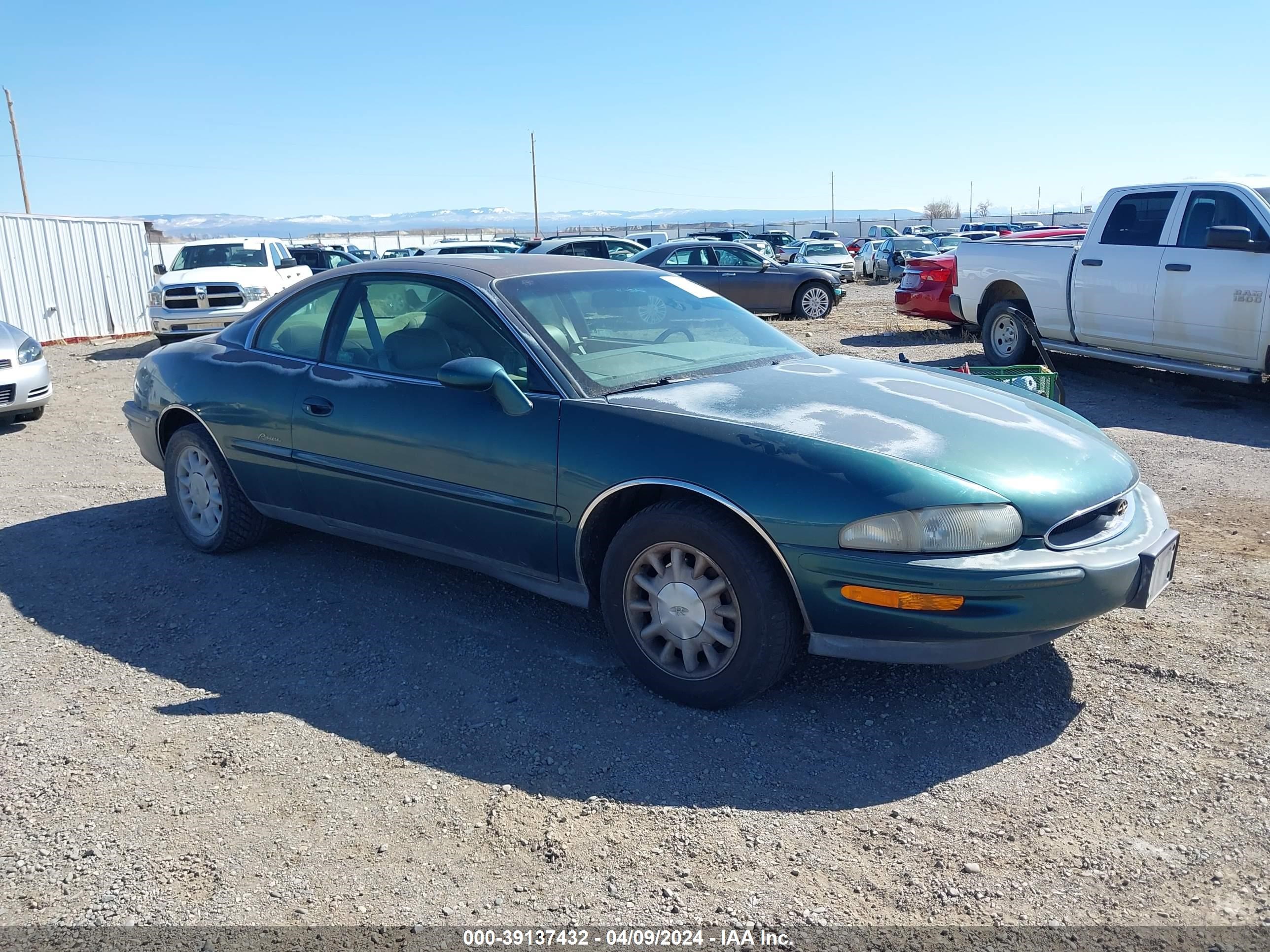 Photo 0 VIN: 1G4GD2210V4710581 - BUICK RIVIERA 