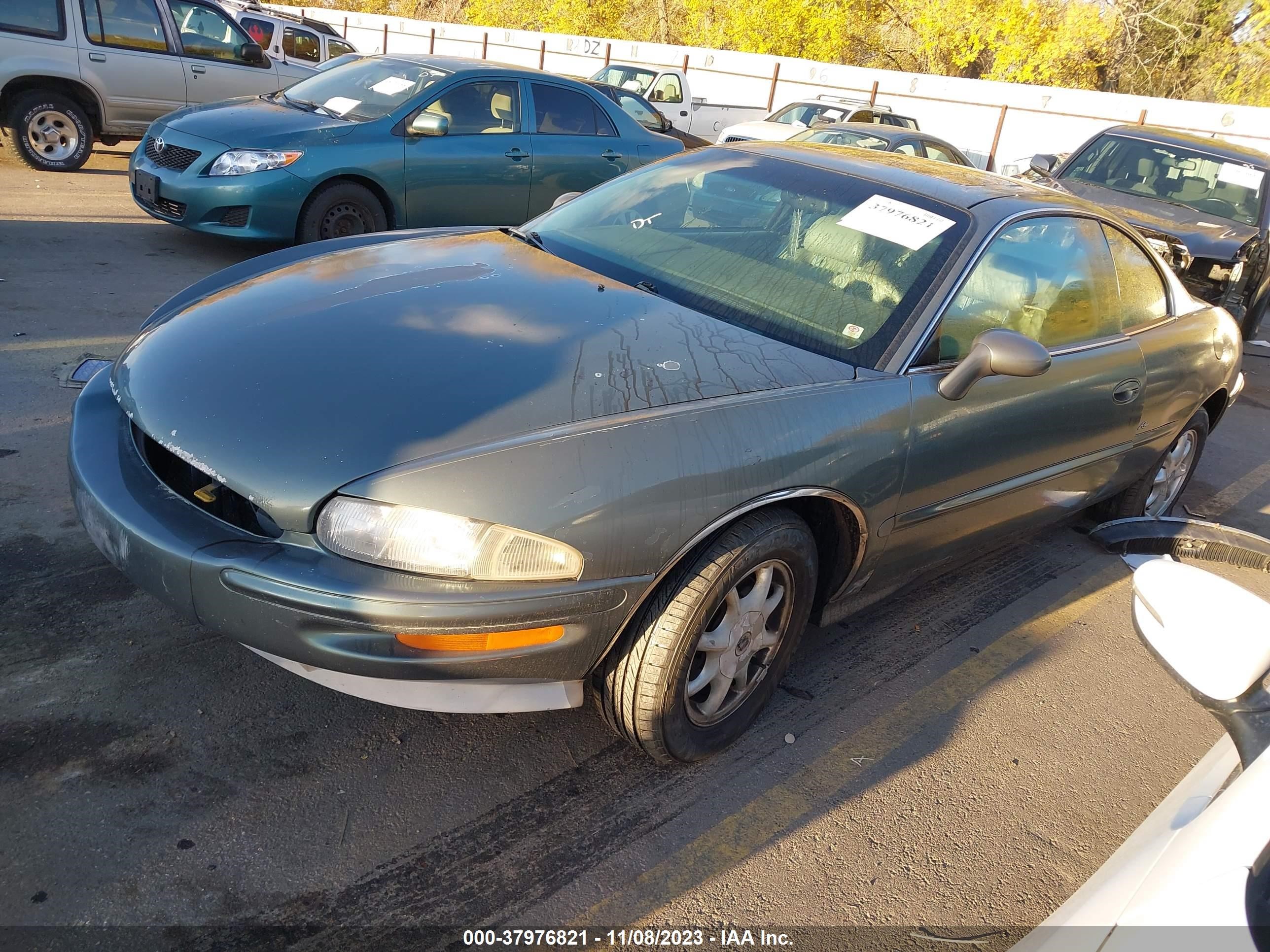 Photo 1 VIN: 1G4GD2211W4703205 - BUICK RIVIERA 