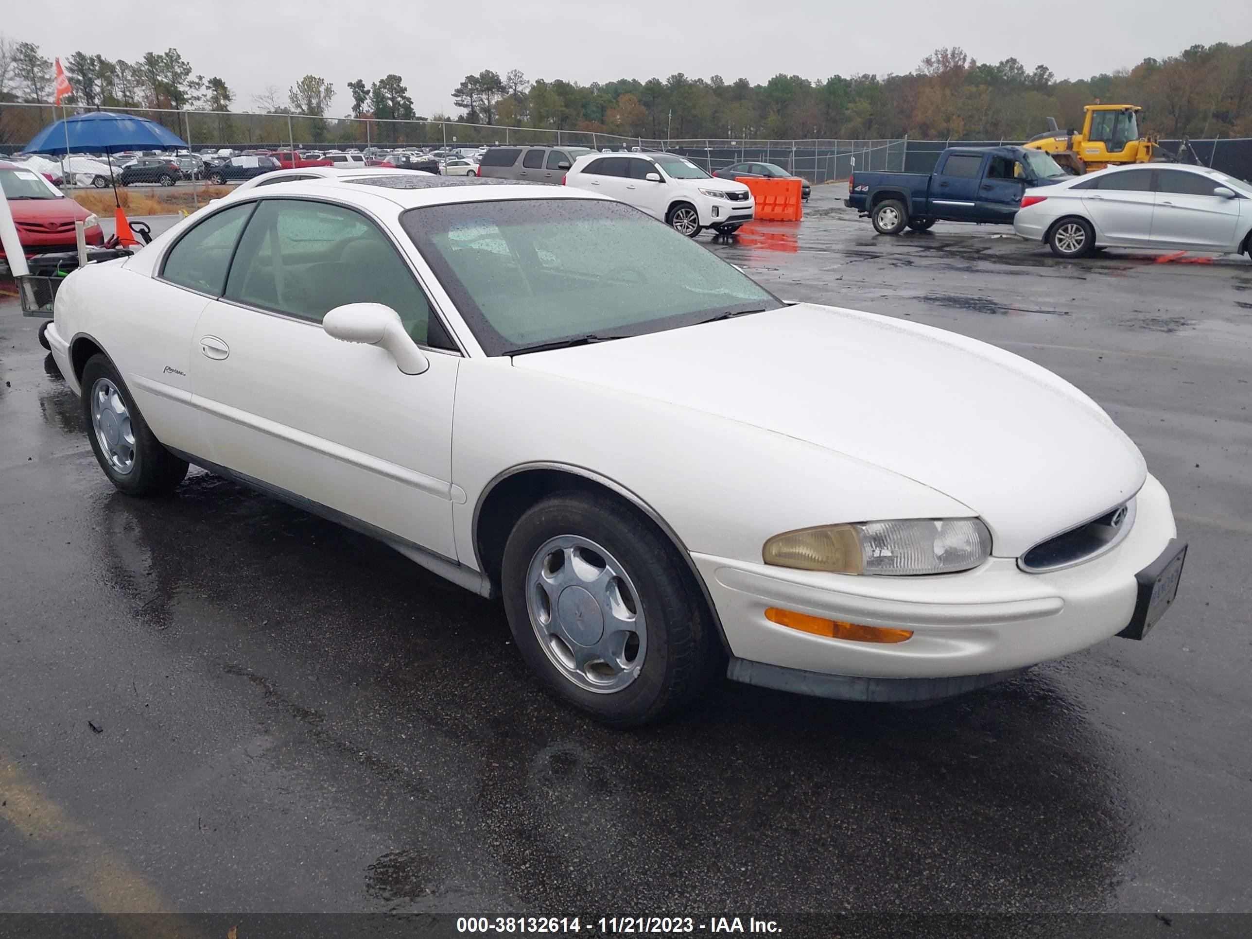 Photo 0 VIN: 1G4GD2213V4711191 - BUICK RIVIERA 