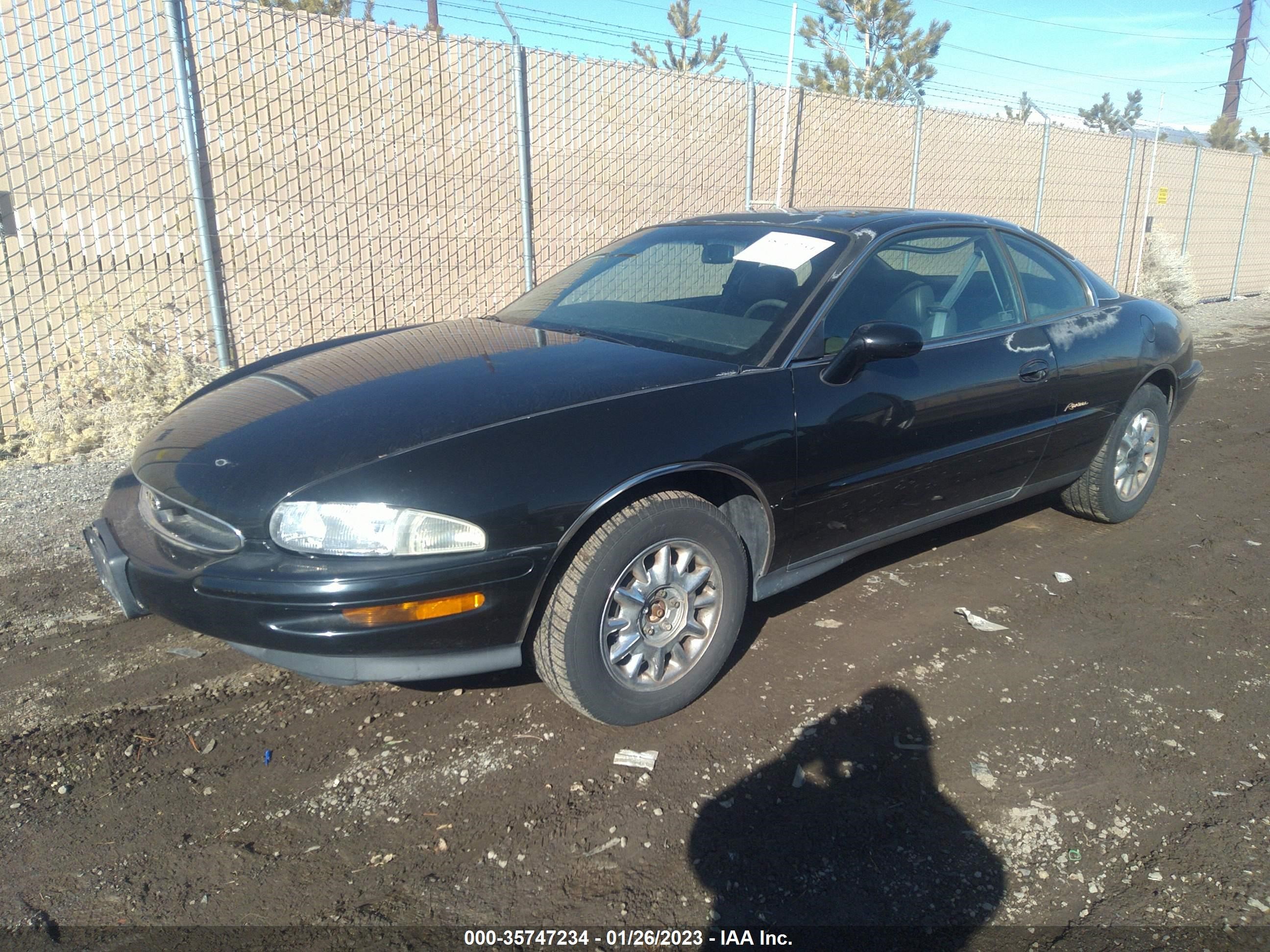 Photo 1 VIN: 1G4GD2216S4721953 - BUICK RIVIERA 