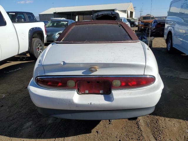 Photo 5 VIN: 1G4GD22K1S4739401 - BUICK RIVIERA 