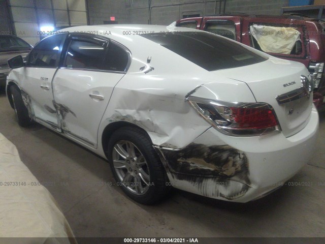 Photo 2 VIN: 1G4GD5E31CF160730 - BUICK LACROSSE 