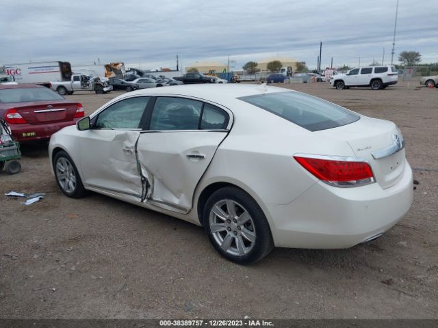 Photo 2 VIN: 1G4GD5E32CF126621 - BUICK LACROSSE 