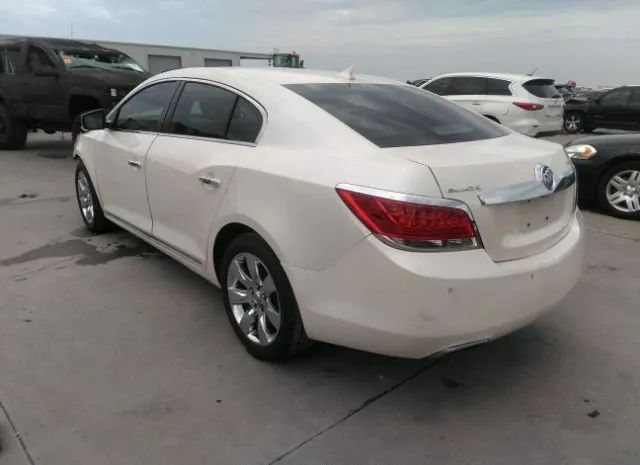 Photo 2 VIN: 1G4GD5E35CF122384 - BUICK LACROSSE 