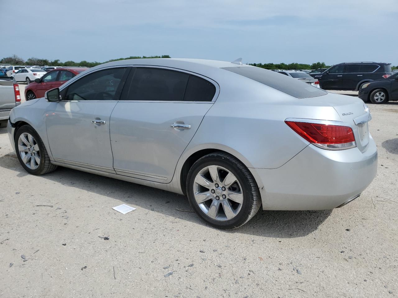 Photo 1 VIN: 1G4GD5E36CF133894 - BUICK LACROSSE 