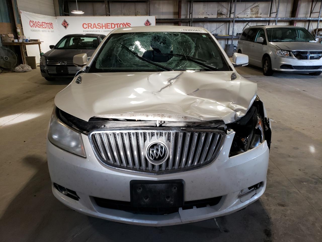 Photo 4 VIN: 1G4GD5E38CF109483 - BUICK LACROSSE 