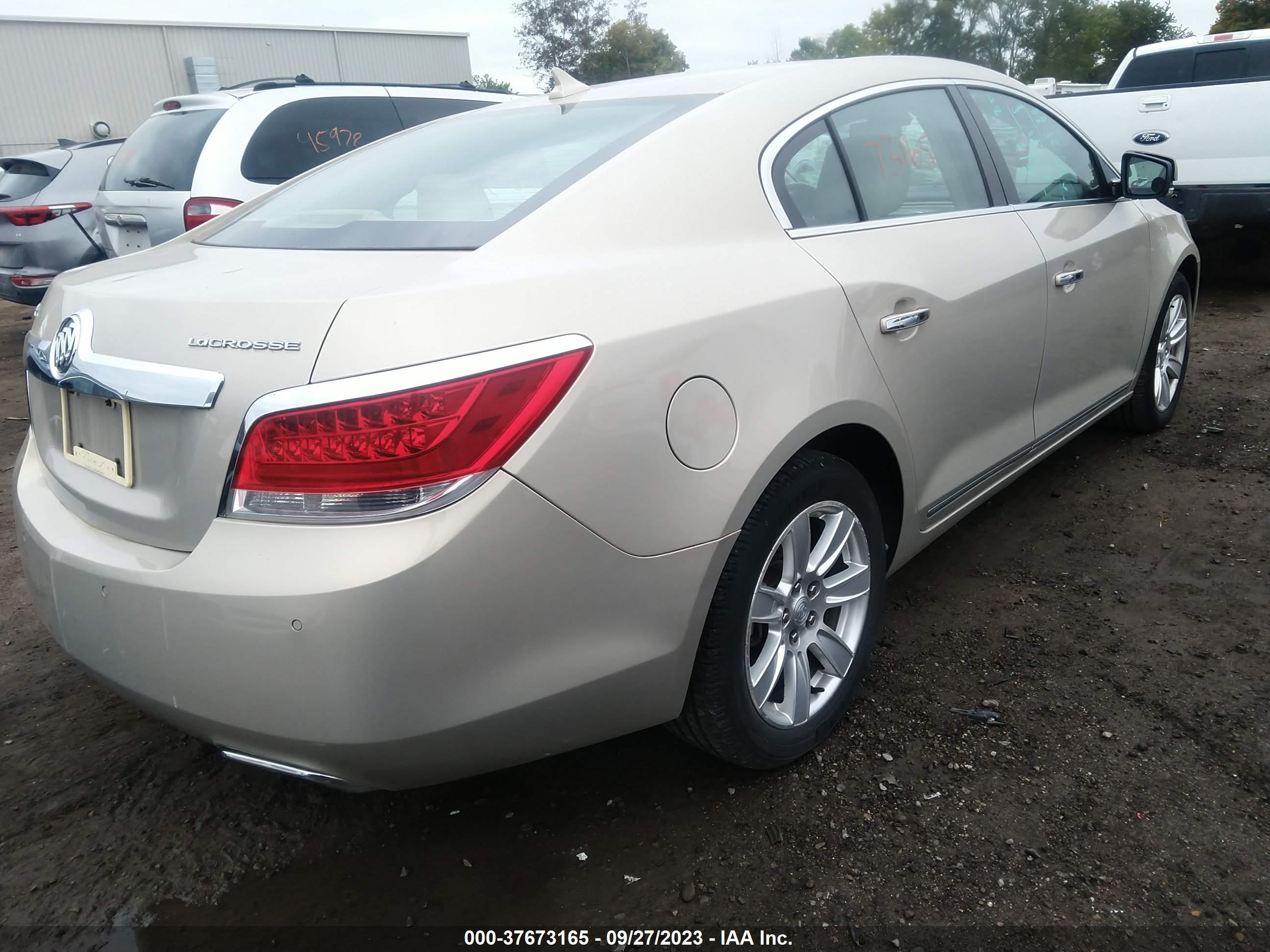 Photo 3 VIN: 1G4GD5E39CF115003 - BUICK LACROSSE 