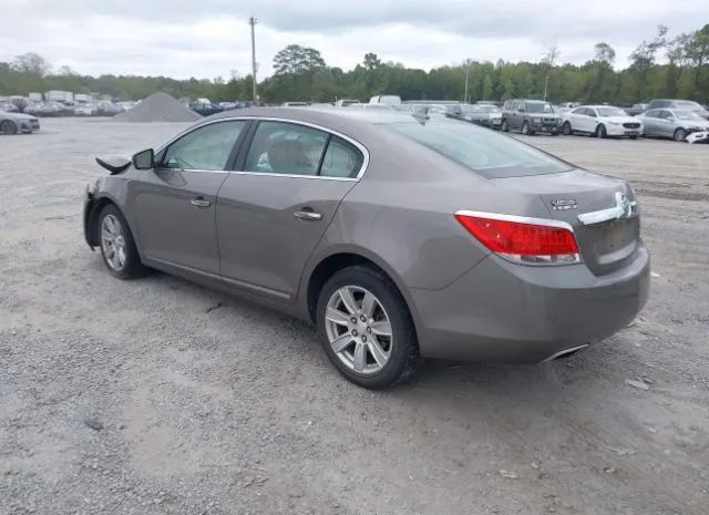 Photo 2 VIN: 1G4GD5E39CF174343 - BUICK LACROSSE 