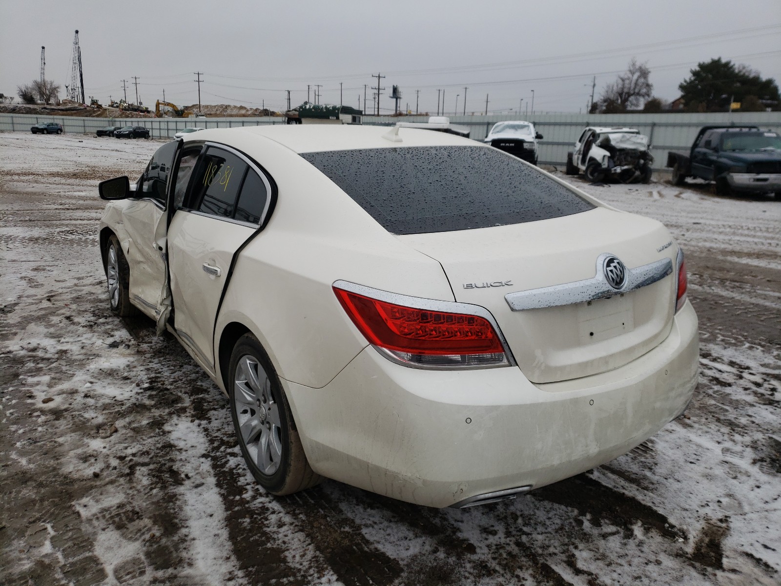 Photo 2 VIN: 1G4GD5E39CF345592 - BUICK LACROSSE P 