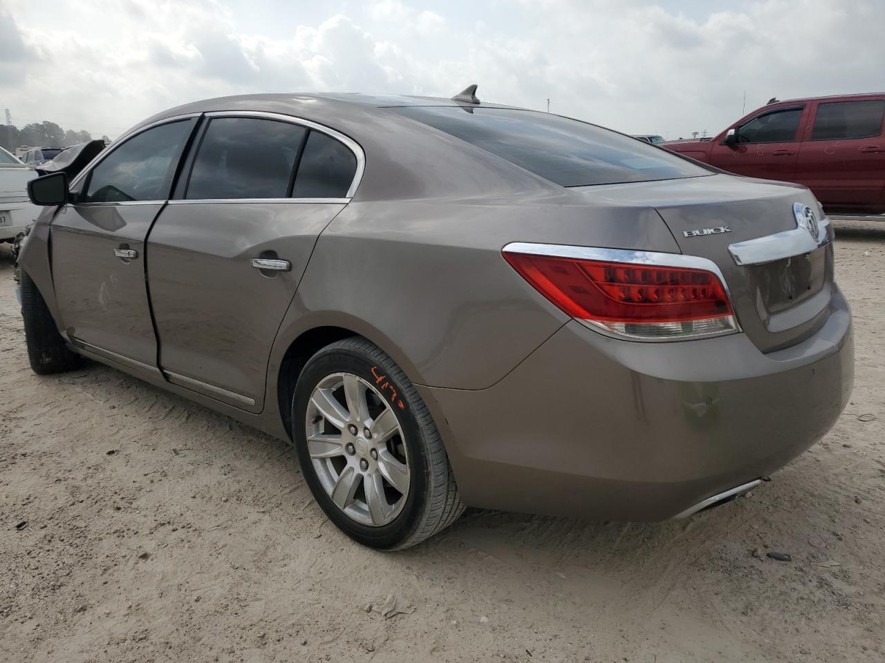 Photo 1 VIN: 1G4GD5E3XCF211853 - BUICK LACROSSE 