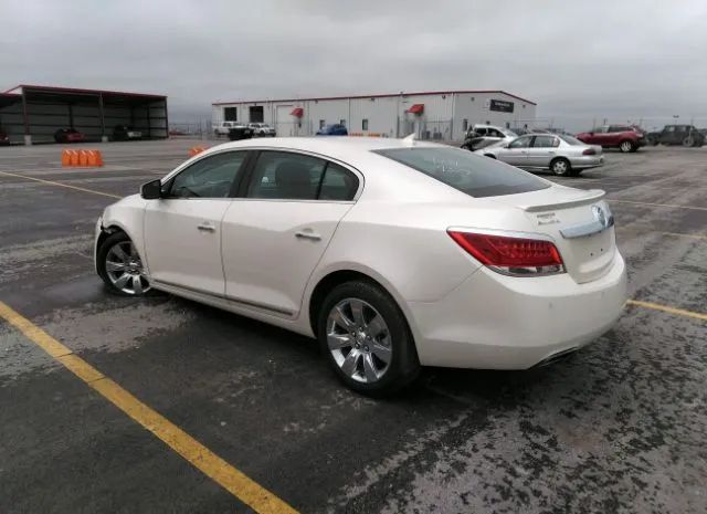 Photo 2 VIN: 1G4GD5E3XCF319339 - BUICK LACROSSE 