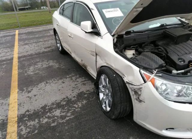 Photo 5 VIN: 1G4GD5E3XCF319339 - BUICK LACROSSE 