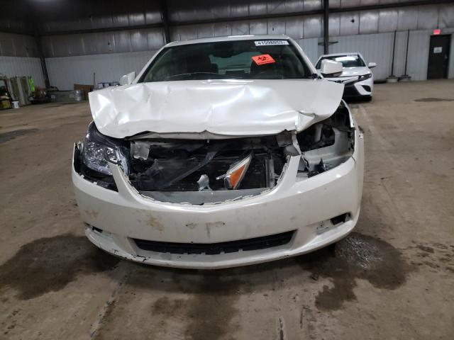 Photo 4 VIN: 1G4GD5EG1AF221137 - BUICK LACROSSE C 