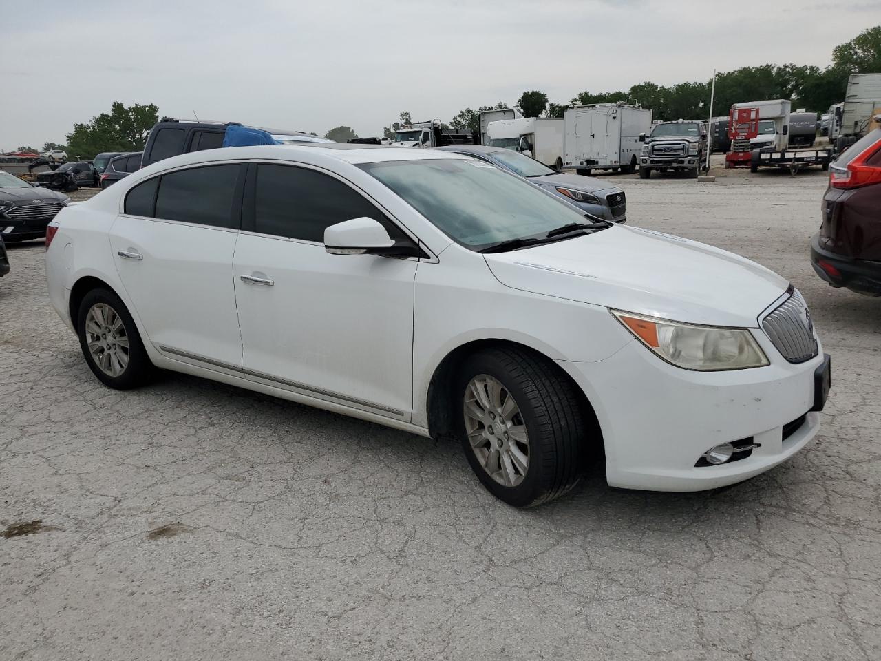 Photo 3 VIN: 1G4GD5ER0CF283486 - BUICK LACROSSE 