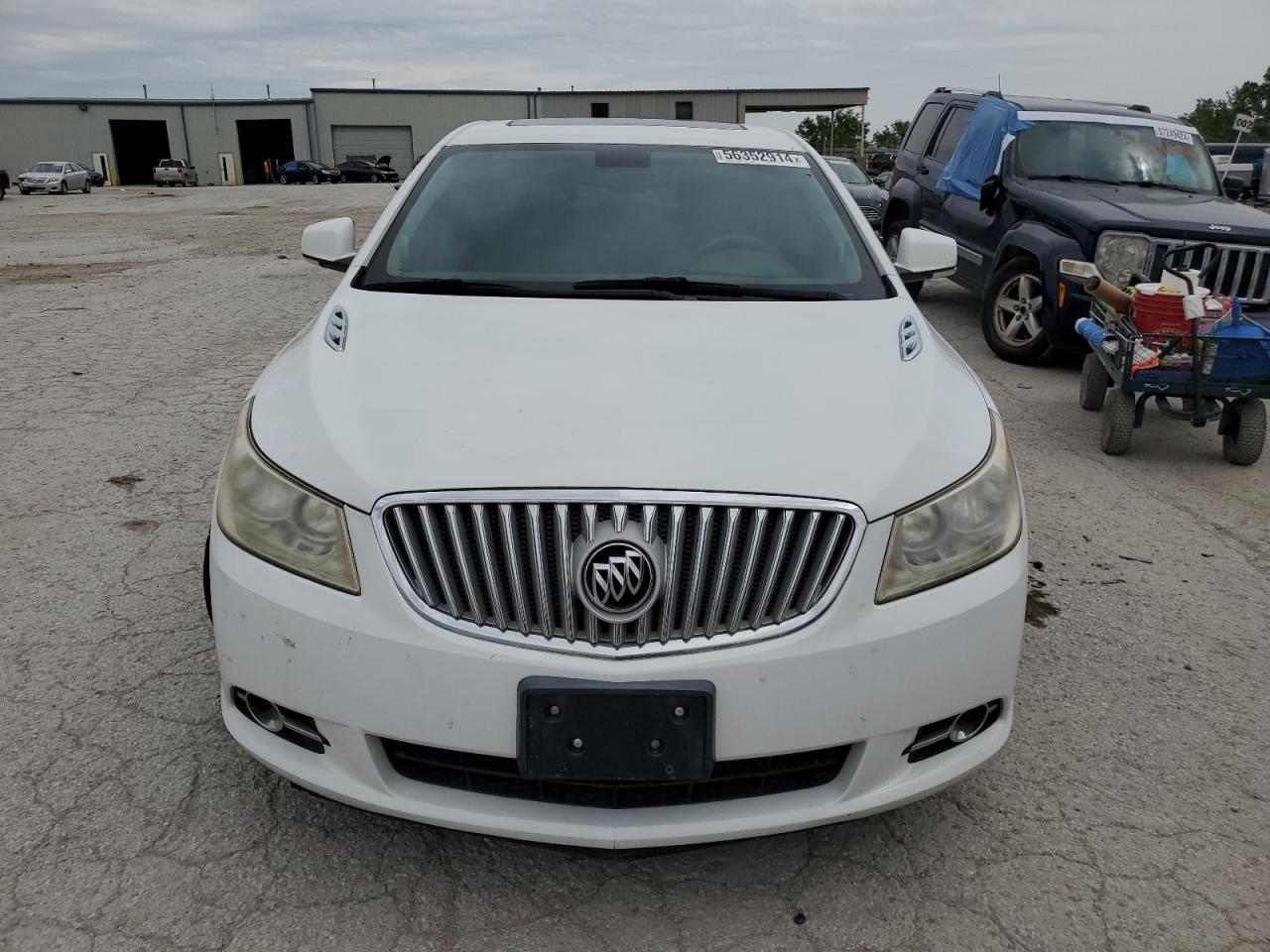 Photo 4 VIN: 1G4GD5ER0CF283486 - BUICK LACROSSE 