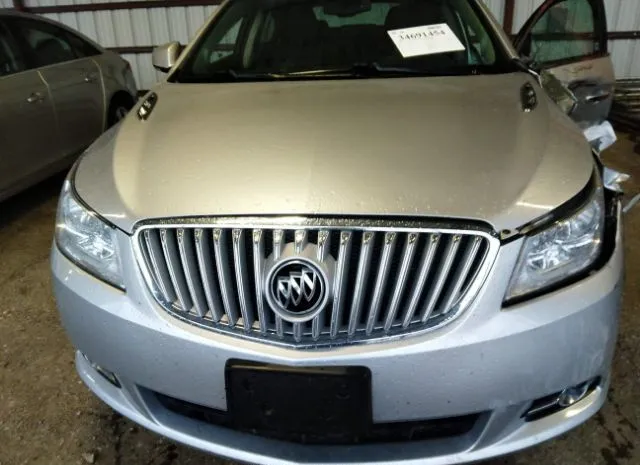 Photo 9 VIN: 1G4GD5ER0CF352614 - BUICK LACROSSE 