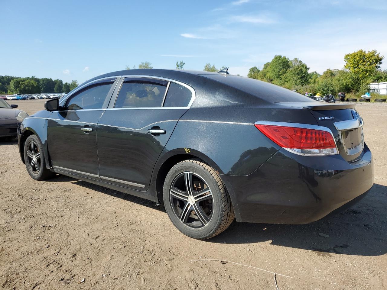 Photo 1 VIN: 1G4GD5ER1CF165995 - BUICK LACROSSE 