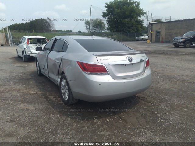 Photo 2 VIN: 1G4GD5ER7CF168321 - BUICK LACROSSE 