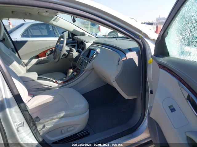 Photo 4 VIN: 1G4GD5ER9CF302665 - BUICK LACROSSE 