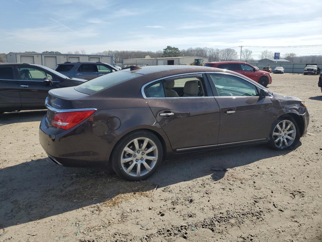 Photo 2 VIN: 1G4GD5G38FF188610 - BUICK LACROSSE 