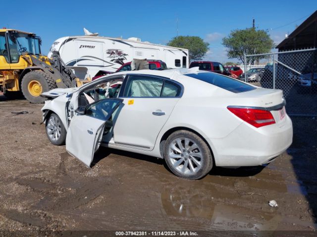 Photo 2 VIN: 1G4GD5G39GF243860 - BUICK LACROSSE 