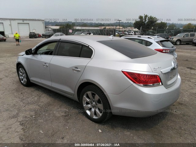 Photo 2 VIN: 1G4GD5GD0BF270303 - BUICK LACROSSE 