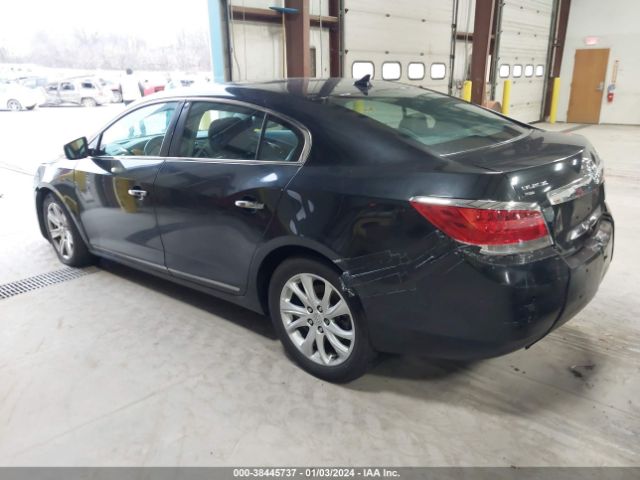 Photo 2 VIN: 1G4GD5GD3BF337766 - BUICK LACROSSE 