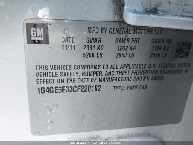 Photo 8 VIN: 1G4GE5E33CF220102 - BUICK LACROSSE 