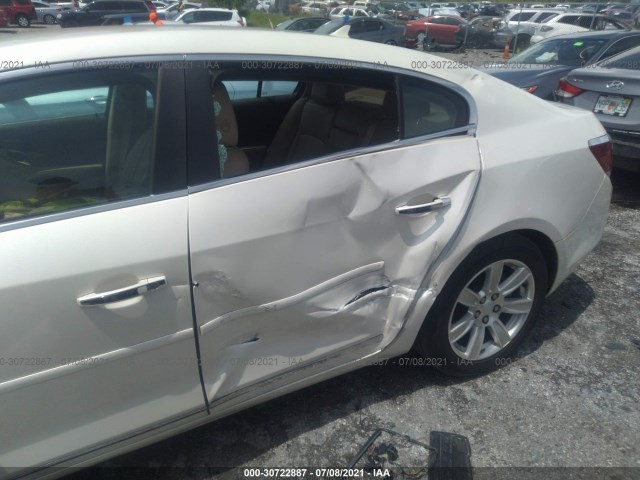 Photo 5 VIN: 1G4GE5ED0BF337806 - BUICK LACROSSE 