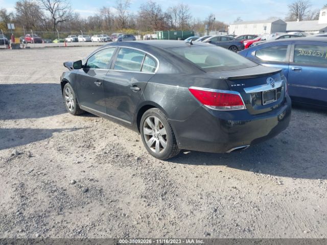 Photo 2 VIN: 1G4GE5ED1BF386867 - BUICK LACROSSE 