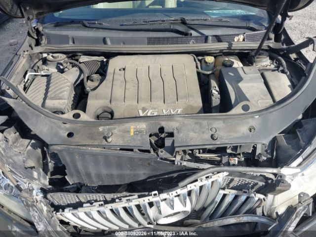 Photo 9 VIN: 1G4GE5ED1BF386867 - BUICK LACROSSE 