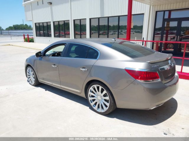 Photo 2 VIN: 1G4GE5ED2BF105837 - BUICK LACROSSE 