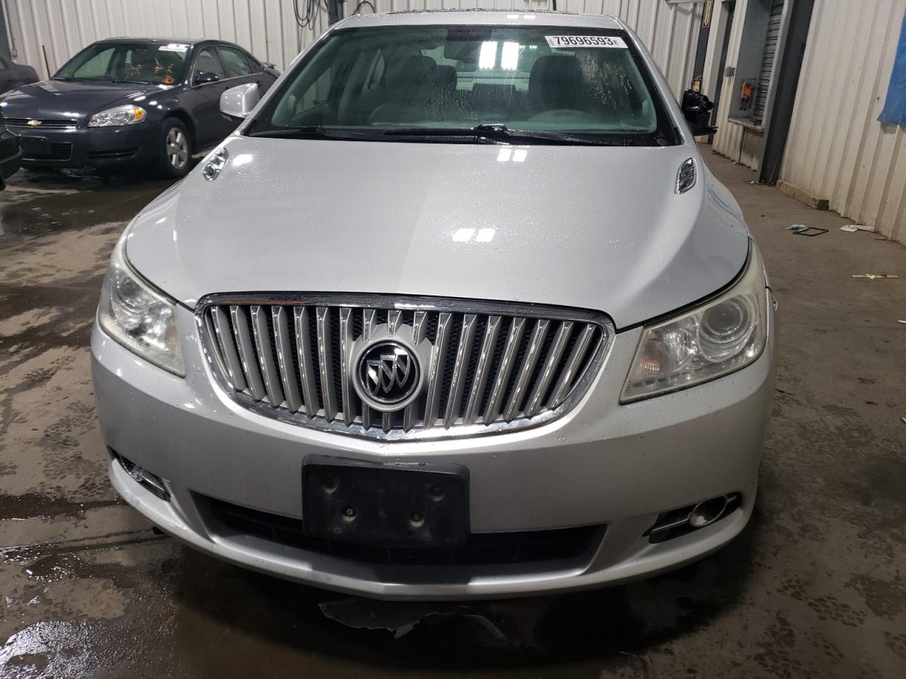 Photo 4 VIN: 1G4GE5ED4BF133672 - BUICK LACROSSE 