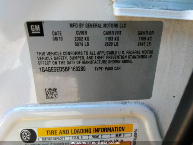 Photo 8 VIN: 1G4GE5ED5BF163280 - BUICK LACROSSE 