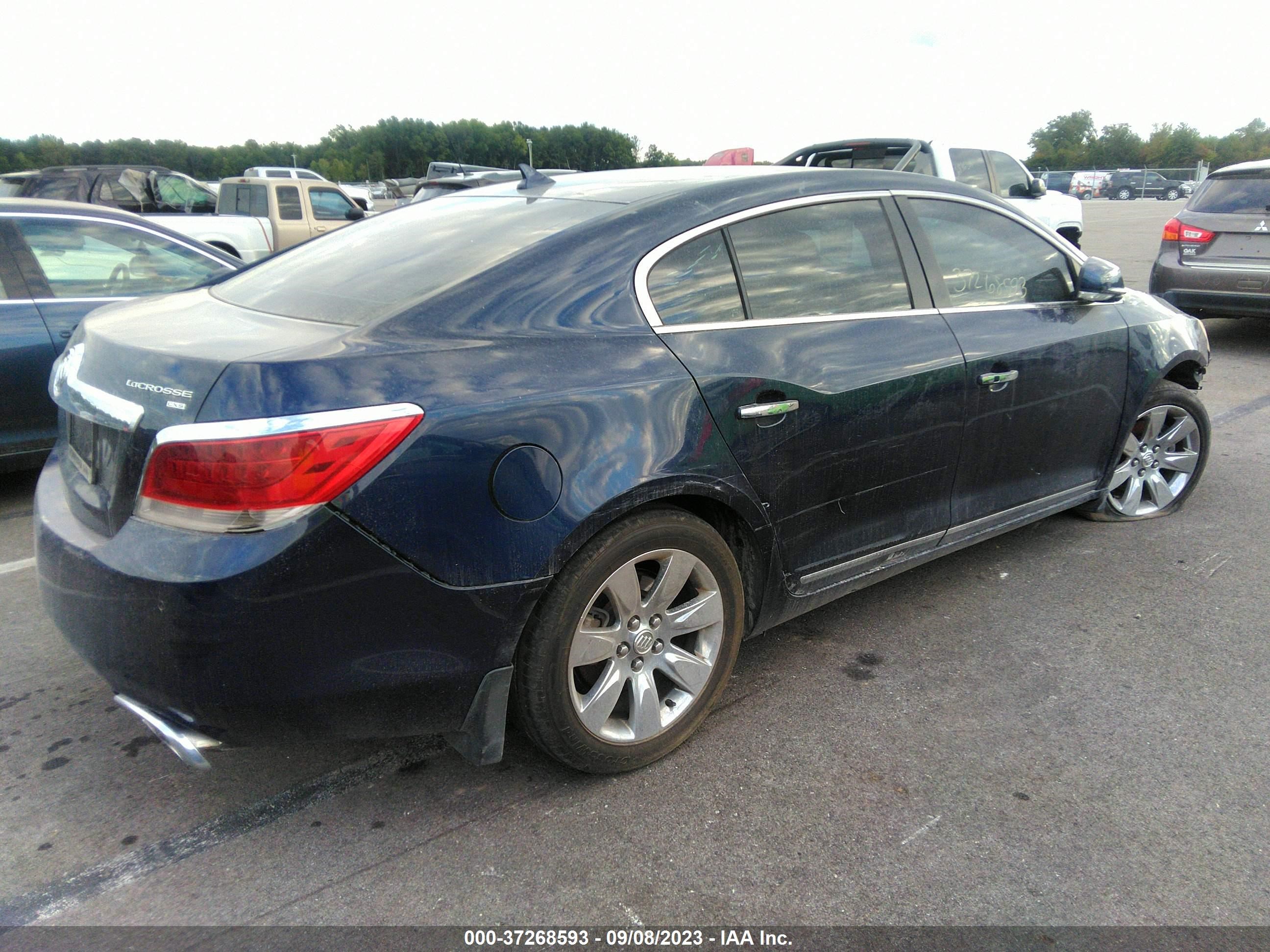 Photo 3 VIN: 1G4GE5ED6BF257300 - BUICK LACROSSE 