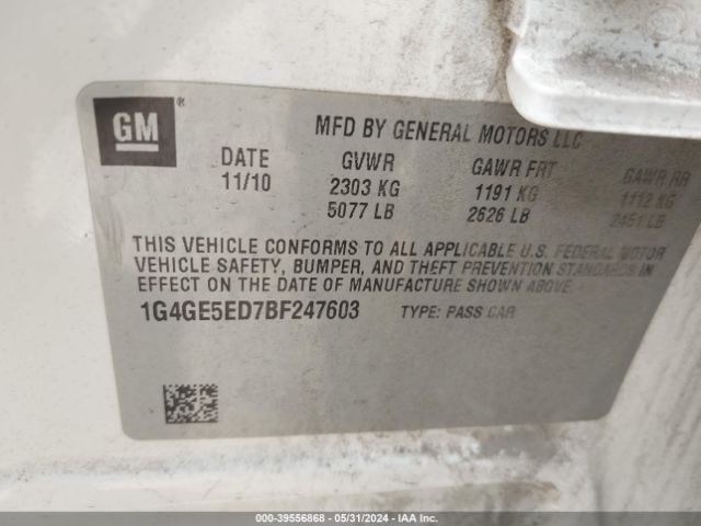 Photo 8 VIN: 1G4GE5ED7BF247603 - BUICK LACROSSE 