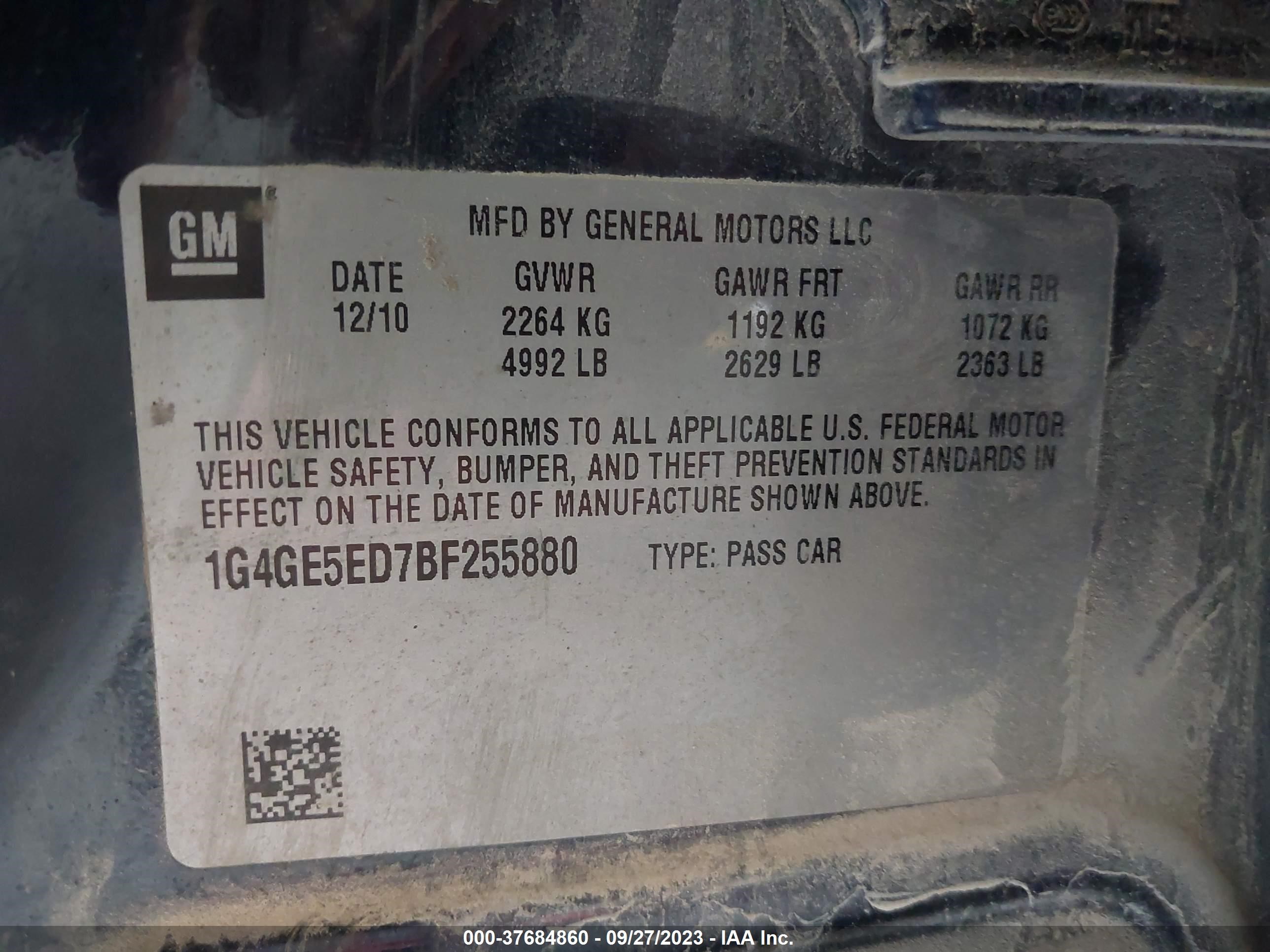 Photo 8 VIN: 1G4GE5ED7BF255880 - BUICK LACROSSE 