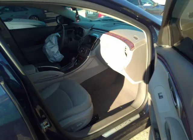 Photo 4 VIN: 1G4GE5EDXBF121557 - BUICK LACROSSE 