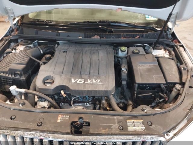 Photo 9 VIN: 1G4GE5EDXBF198784 - BUICK LACROSSE 