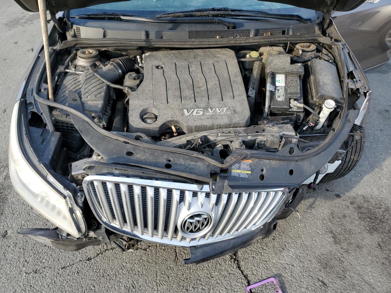 Photo 10 VIN: 1G4GE5EV3AF316679 - BUICK LACROSSE 