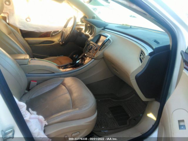 Photo 4 VIN: 1G4GE5EV7AF312764 - BUICK LACROSSE 