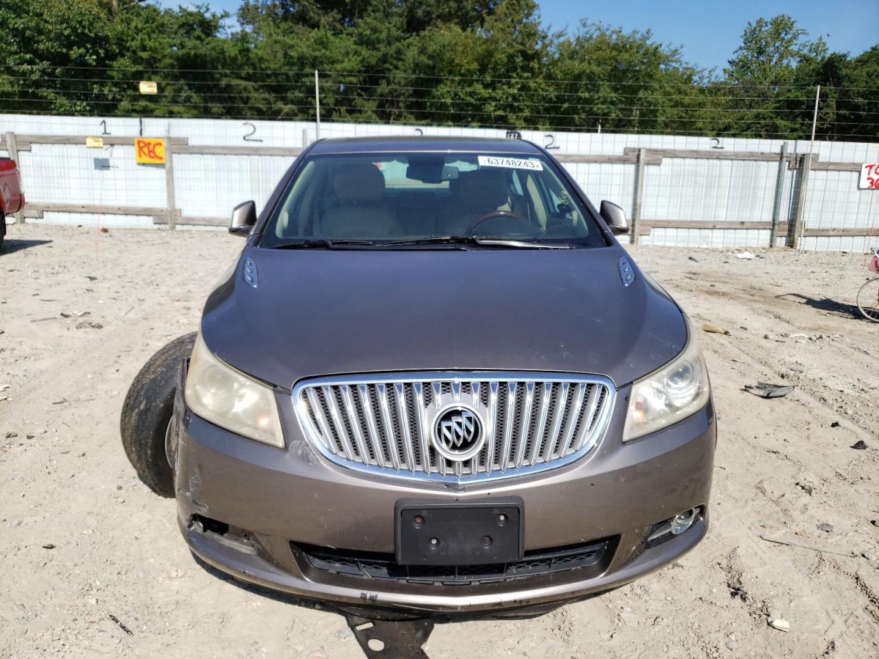 Photo 4 VIN: 1G4GE5EVXAF256383 - BUICK LACROSSE 