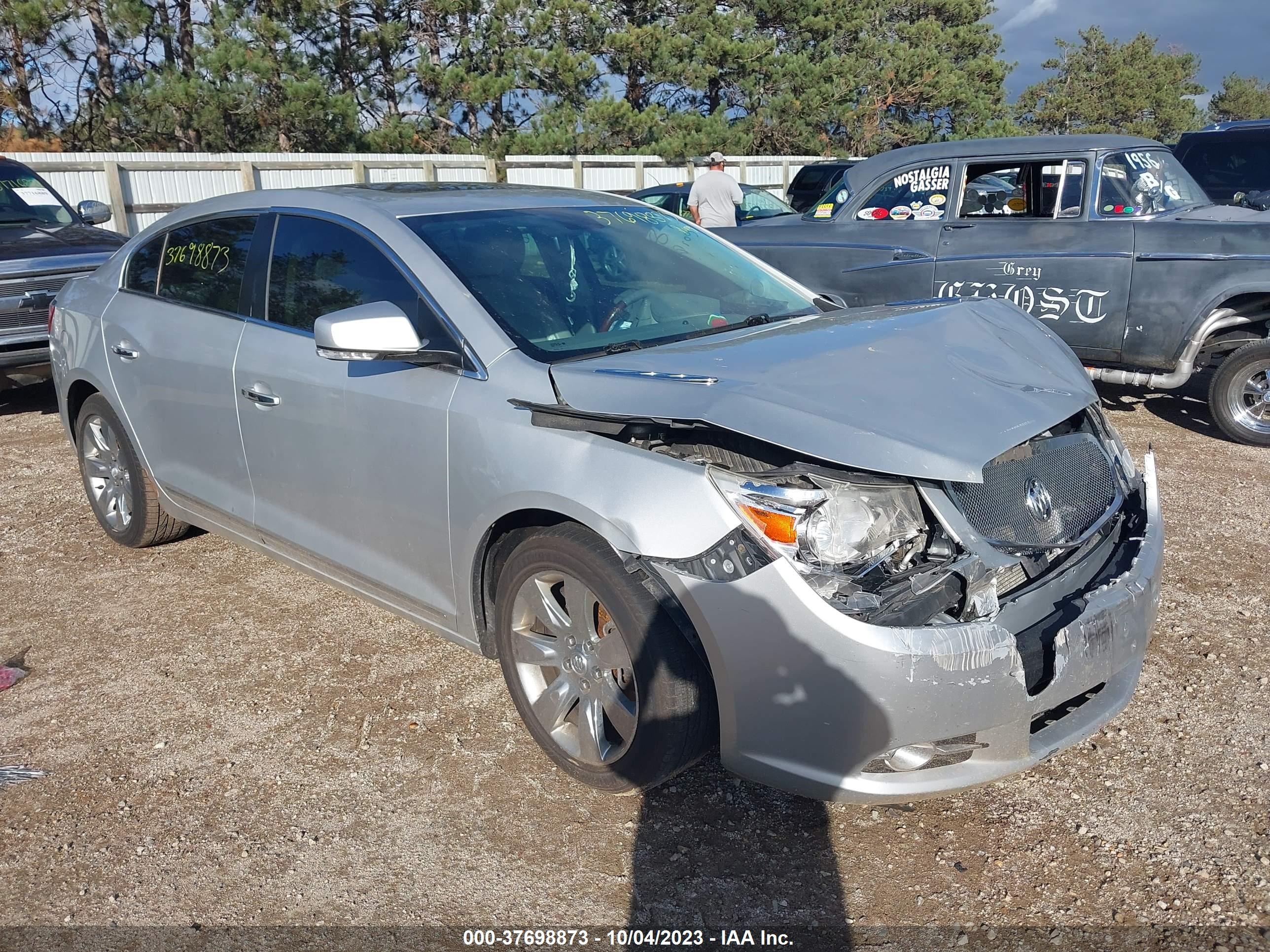 Photo 0 VIN: 1G4GE5GD2BF167784 - BUICK LACROSSE 