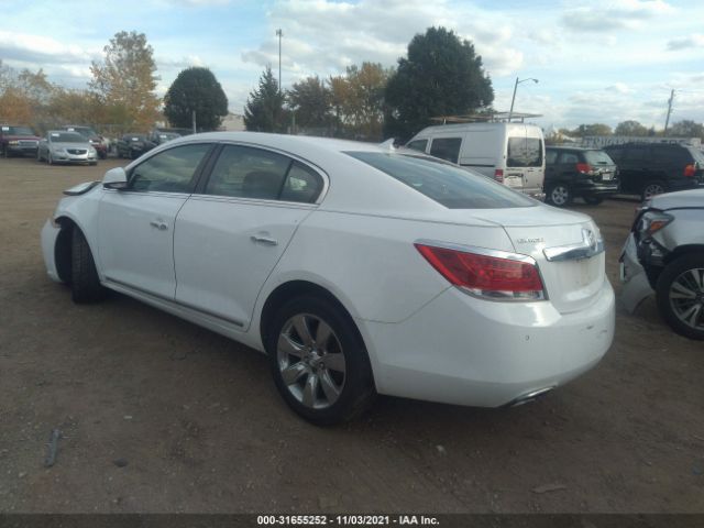 Photo 2 VIN: 1G4GE5GD8BF372588 - BUICK LACROSSE 