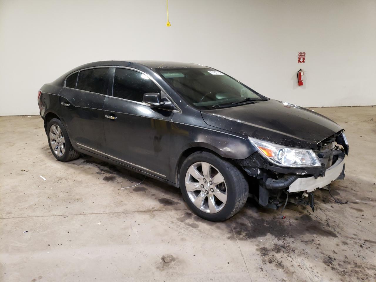 Photo 3 VIN: 1G4GF5E33DF288138 - BUICK LACROSSE 